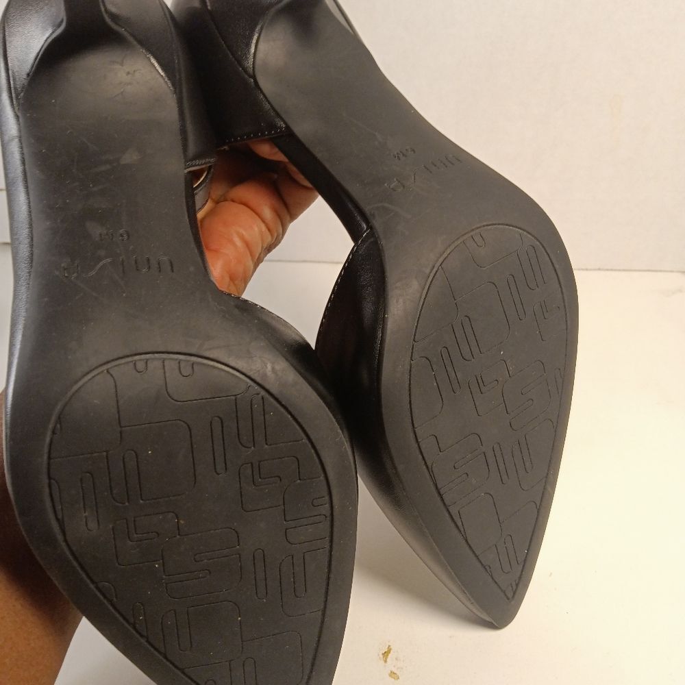 Unisa Unyedna Black Vegan Leather 3 Inc. 6M - Picture 5 of 10